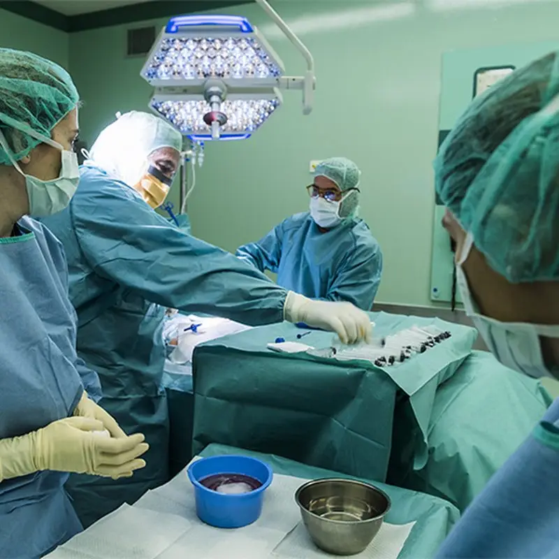 cómo se define la dosis celular para aplicar medicamento de terapia celular avanzada con células mesenquimales cultivadas (CMC)